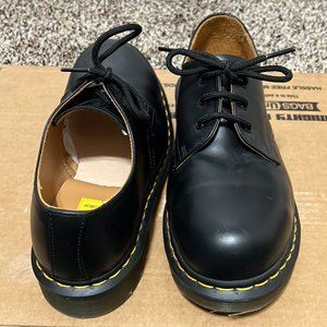 Dr Martens Oxfords